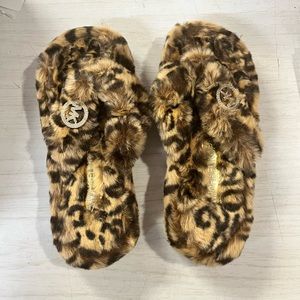 Michael Kors fuzzy slippers Leopard